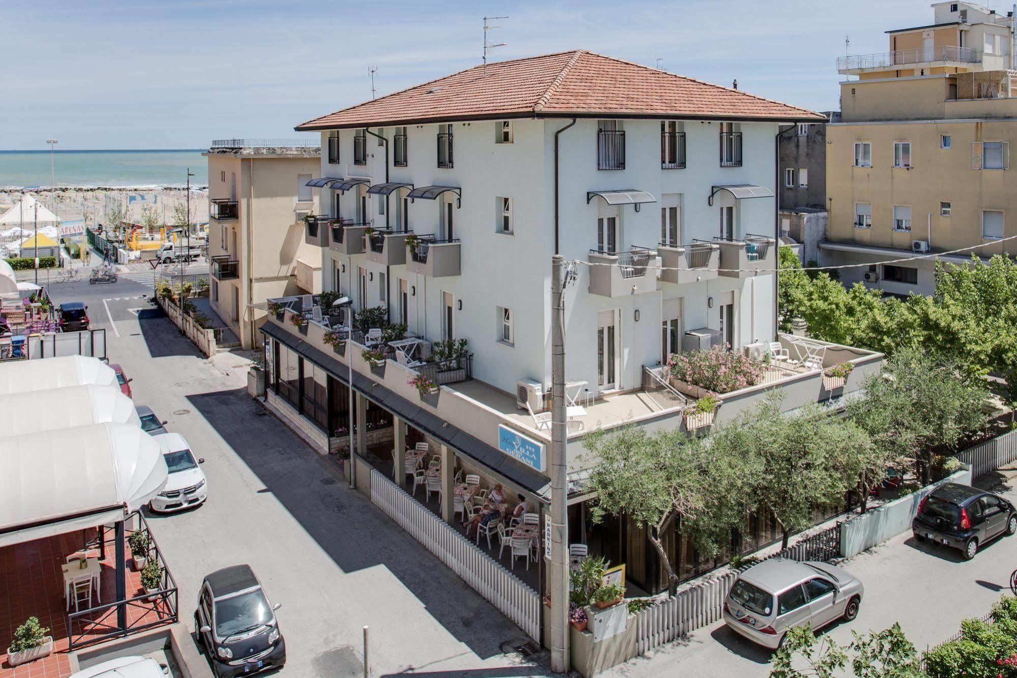 Hotel Villa Dei Gerani Ρίμινι Εξωτερικό φωτογραφία