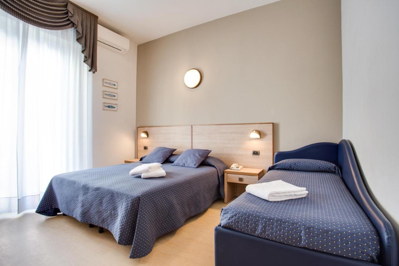 Hotel Villa Dei Gerani Ρίμινι Εξωτερικό φωτογραφία